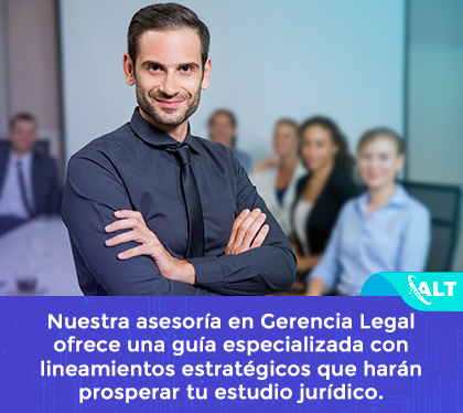 Empresario Aprende Sobre Gerencia Legal en Academia LegalTech