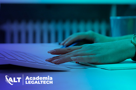 Instructor de Academia Legaltech Ensea Tips de Word para Abogados